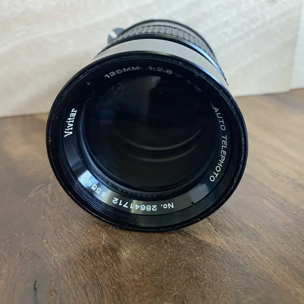 Vivitar 135mm f/2.8 Auto Telephoto Lens M/SR Japan 55mm w/ Hood Vintage